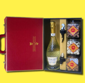 hộp quà tết vang bosio sparkling zero white demi sec h62