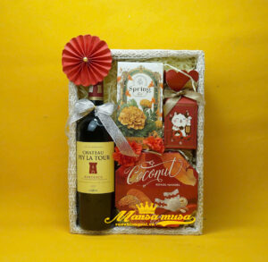 Hộp quà tết vang pháp chateau pey la tour 2025