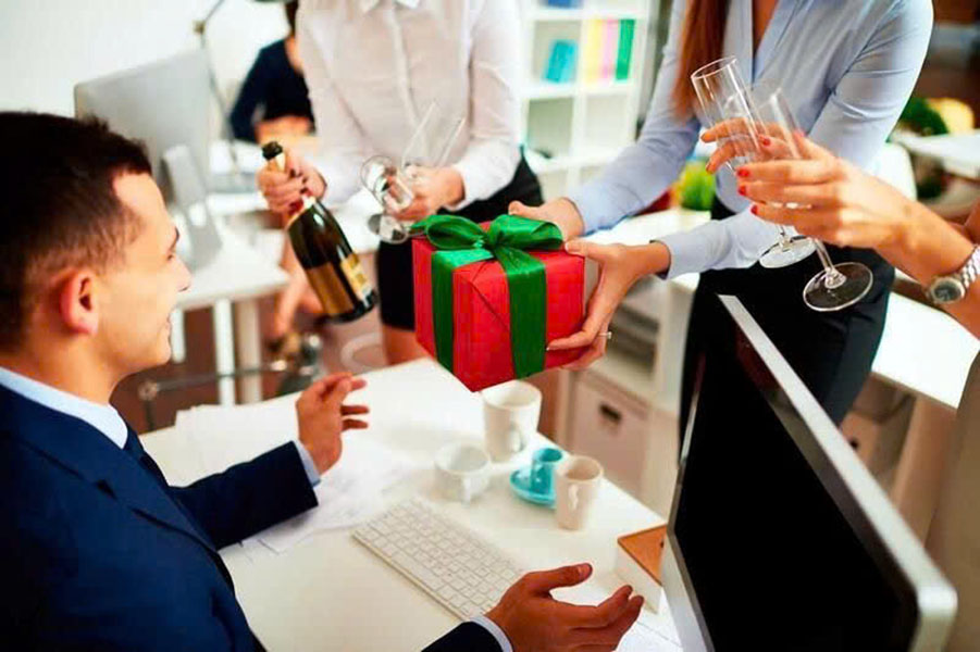 quà tết doanh nghiệp: chọn quà tặng công ty nào ý nghĩa nhất? quà tết doanh nghiệp: chọn quà tặng công ty nào ý nghĩa nhất?