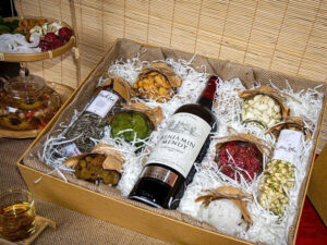 bí quyết chọn hộp quà rượu vang tết 2026 ấn tượng