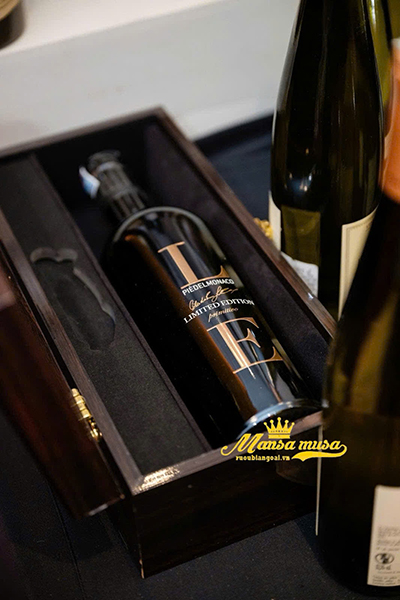 hộp quà rượu vang tết 2026: nâng tầm giá trị quà biếu